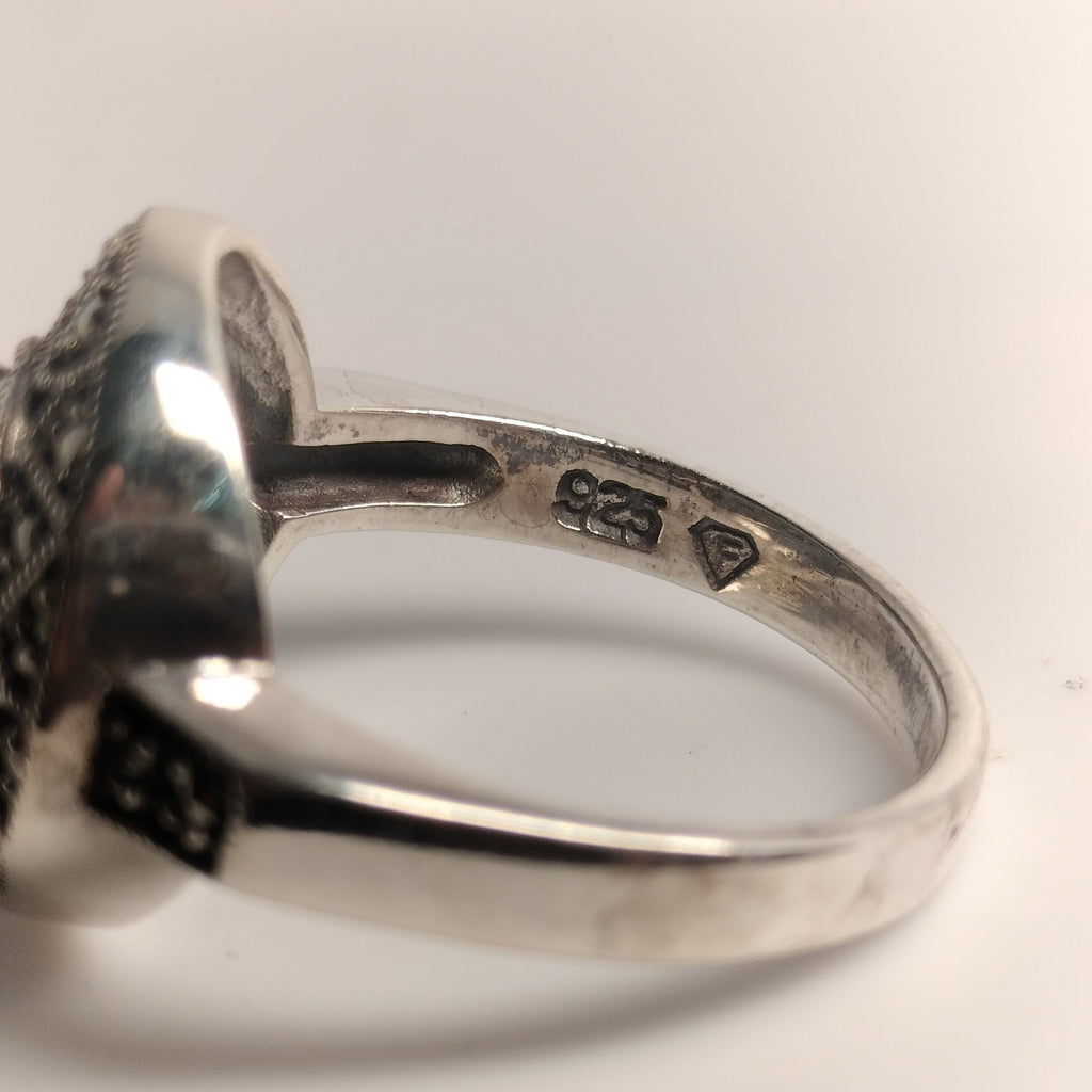 Sterling Silver Amethyst and Marcasite Ring
