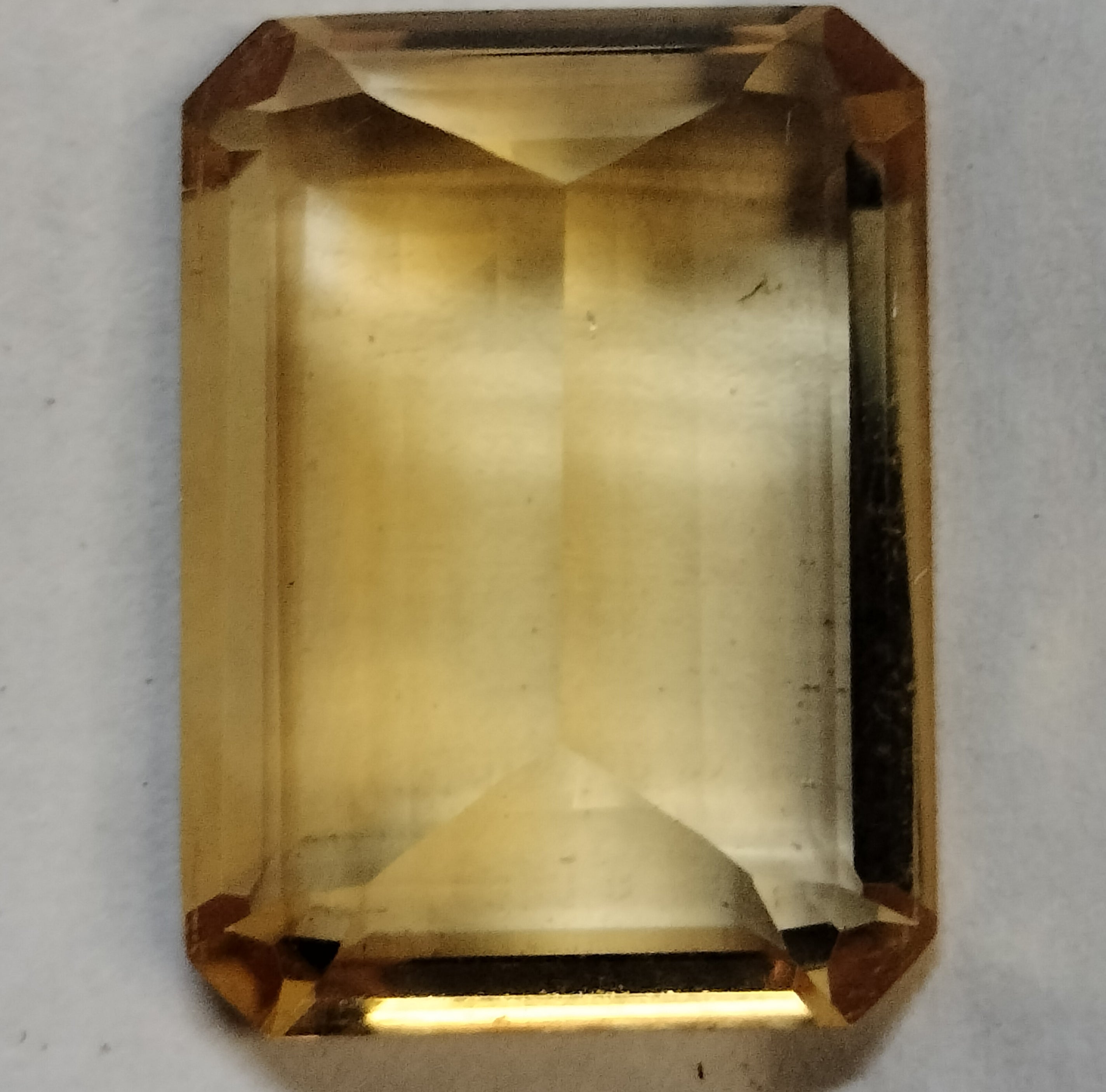 12.69 Carat Citrine Gemstone