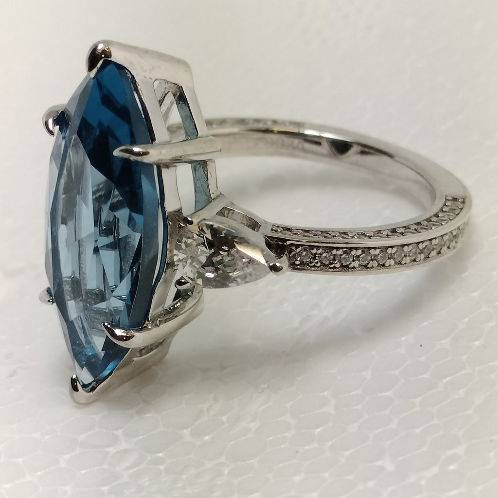 Sterling Silver Topaz Ring