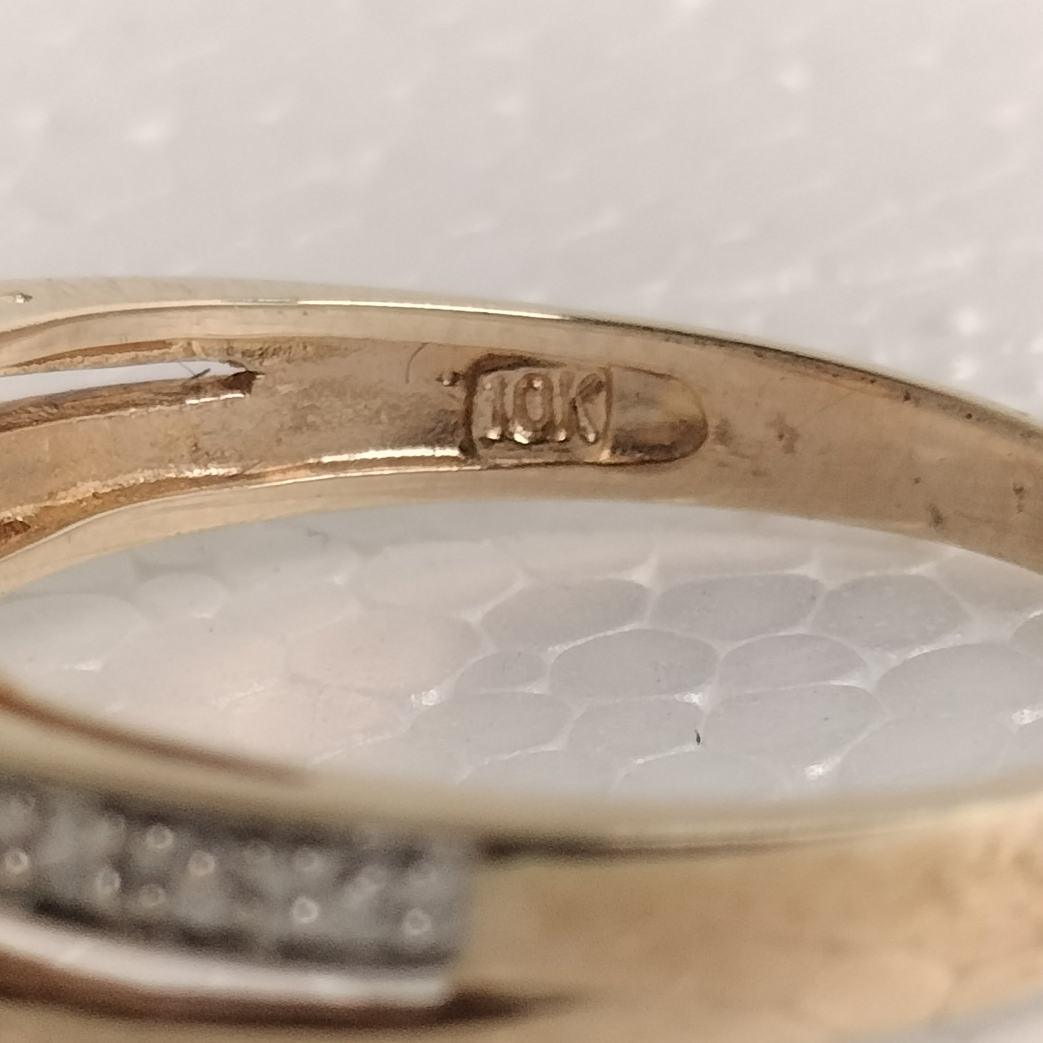 10k Gold Alexandrite Ring