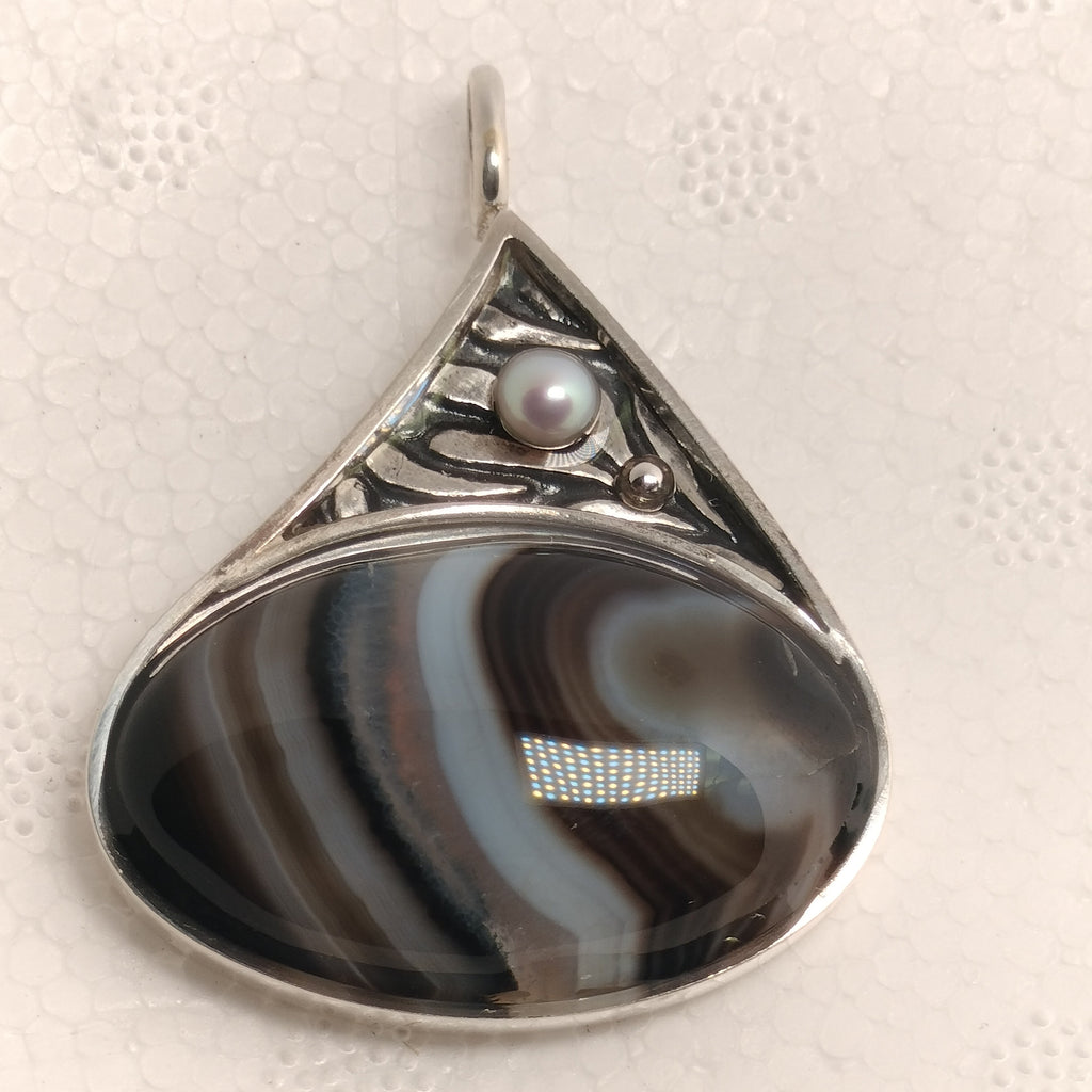Sterling Silver Agate and Pearl Pendant
