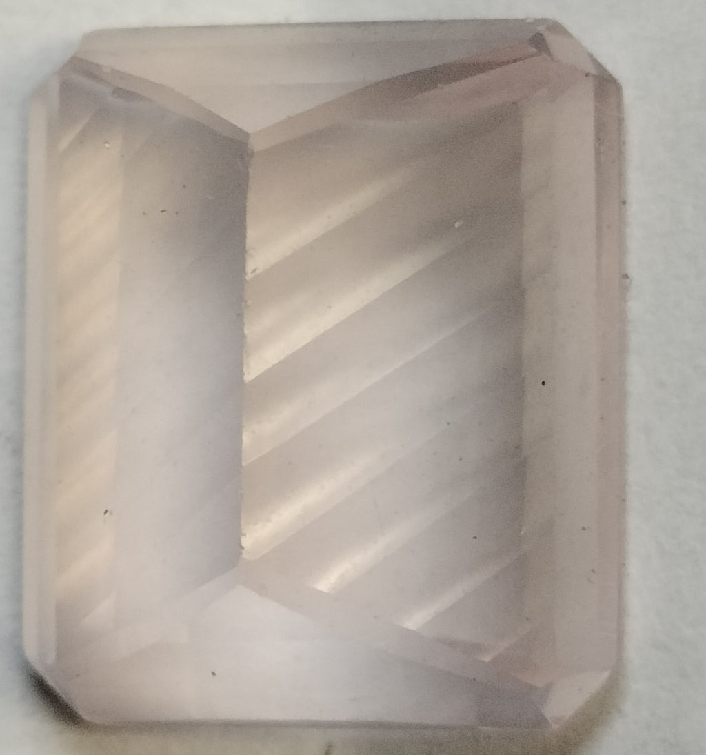 10 Carat Rose Quartz Gemstone