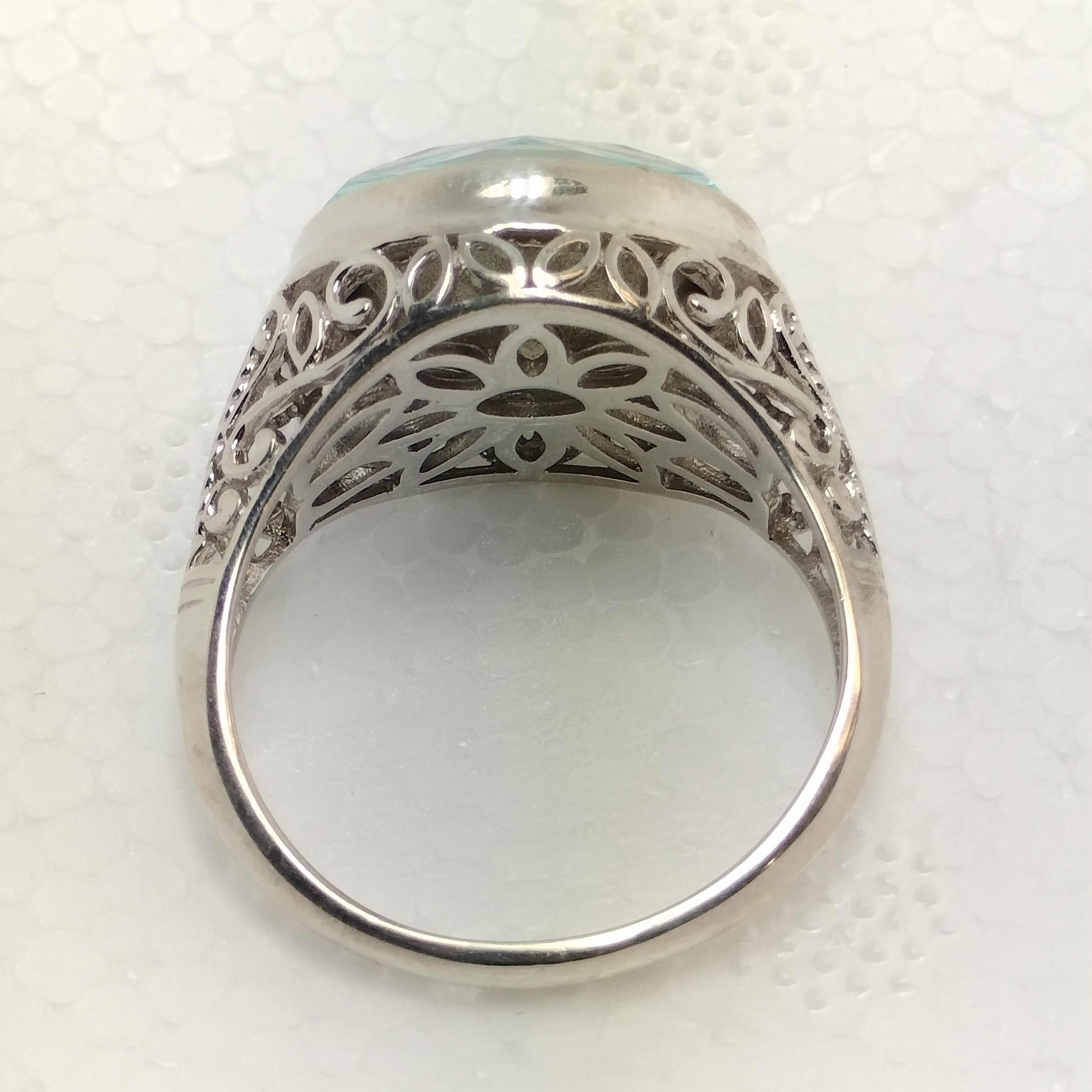 Sterling Silver Aquamarine Ring